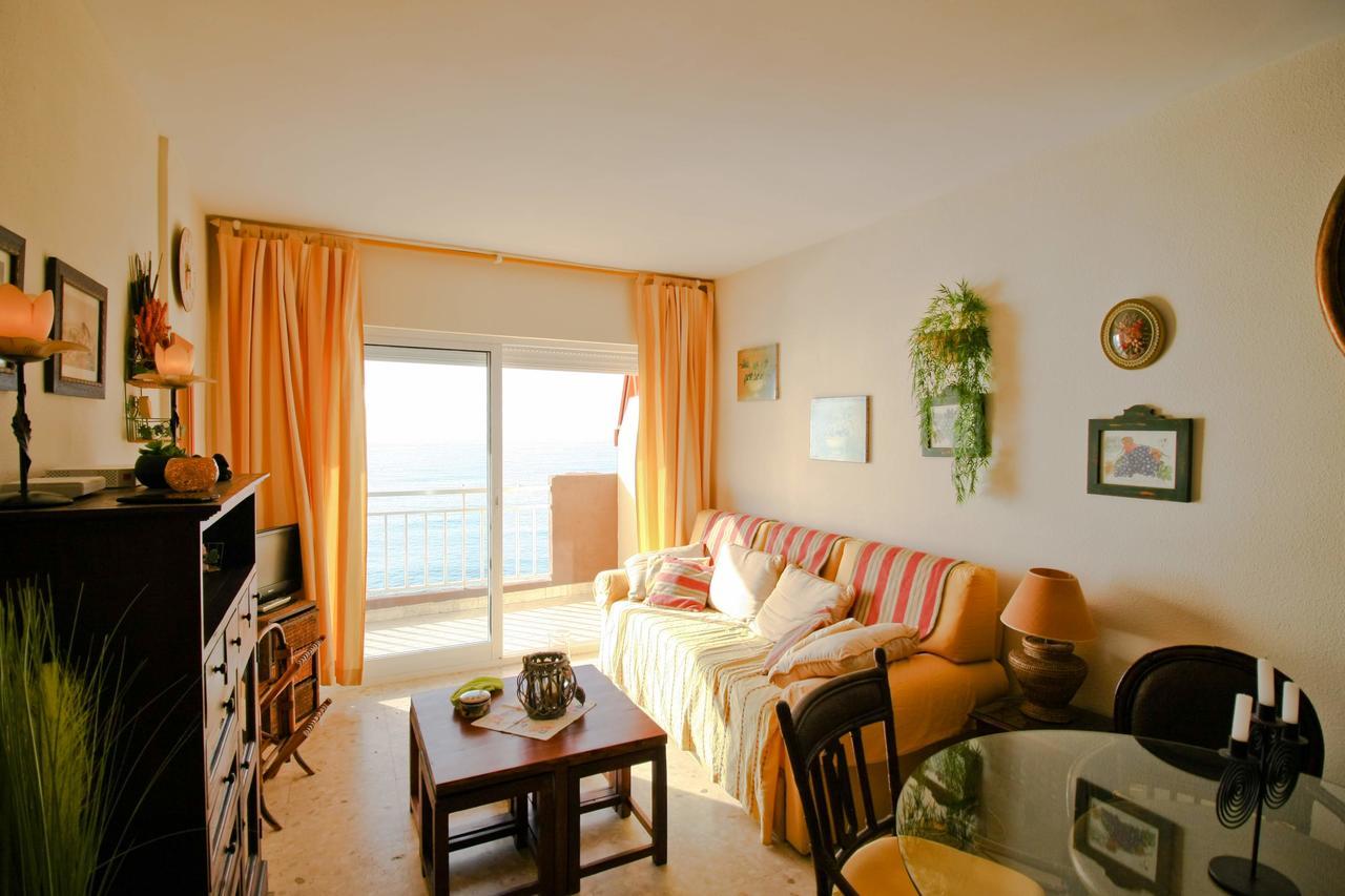 Suitur Apartamento Frente A La Playa Fuengirola Ngoại thất bức ảnh