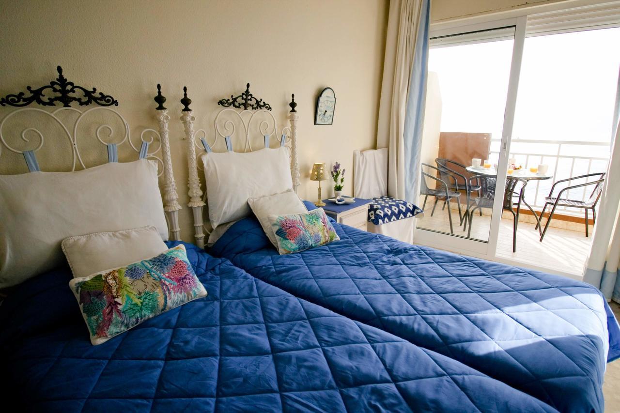 Suitur Apartamento Frente A La Playa Fuengirola Ngoại thất bức ảnh